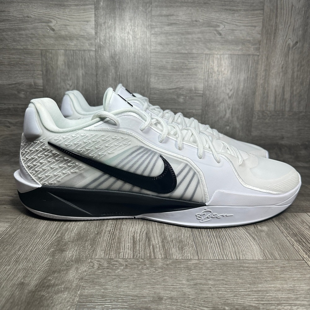 Nike Sabrina 2 Basketball Mens 17 White Black Athletic NEW HM5038-102
